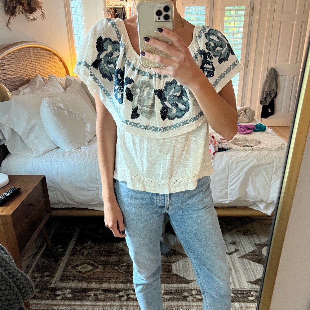 Free people white floral top size extra small